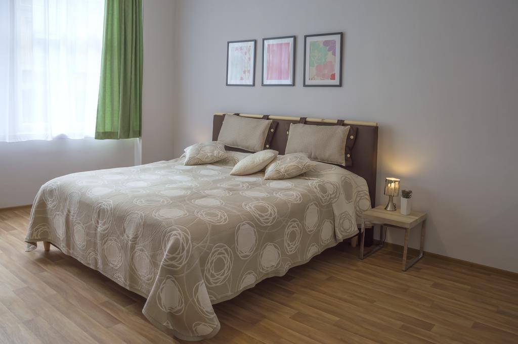 Krakovska 5 * Prag